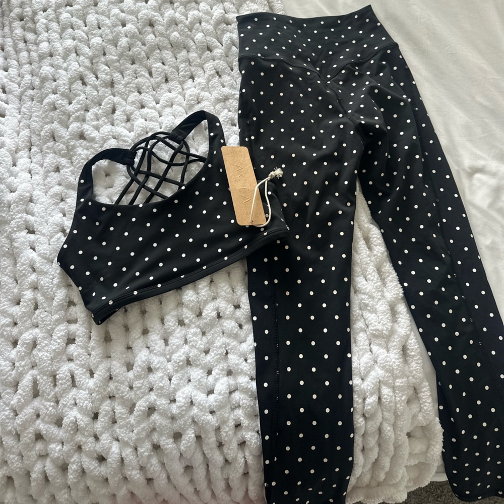 Black and White Polka Dot Women's Intimate Set